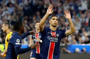 achraf-hakimi-khong-an-mung-khi-ghi-ban-mo-ty-so-trong-tran-chung-ket-champions-league-0106040123-2.jpg