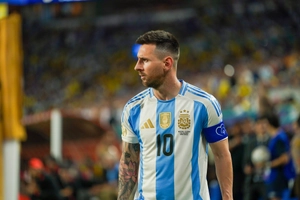 hlv_scaloni_chua_chac_chan_ve_ngay_tro_lai_cua_messi-3.jpg