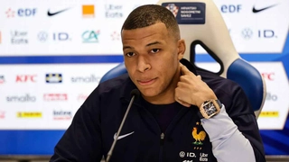 kylian-mbappe-2003090449-4.jpg