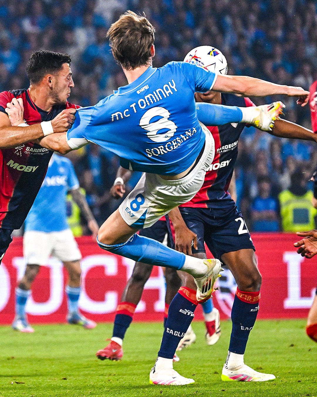 Napoli vô địch Serie A 202425 Đêm Diego Armando Maradona bùng cháy! 1