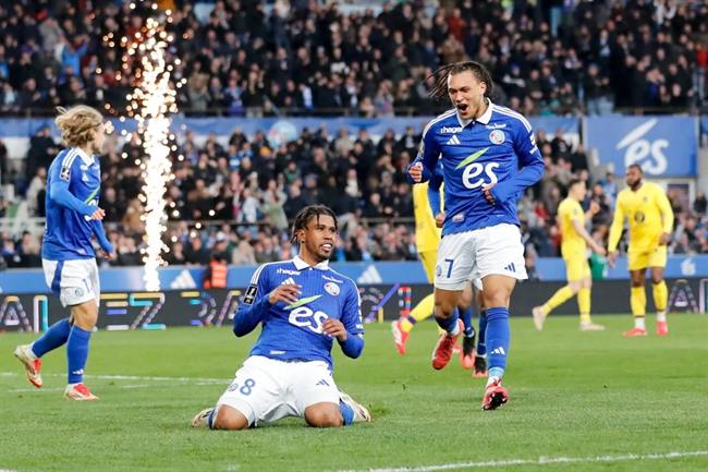Nhận định Strasbourg vs Lyon (02h45 ngày 293) Đại chiến bùng nổ 1