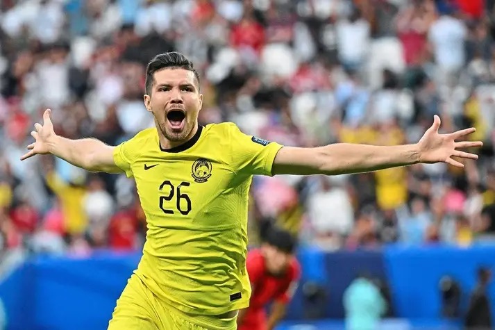 Romel Morales la cau thu nhap tich duy nhat trong doi hinh xuat phat dT Malaysia truoc Lao